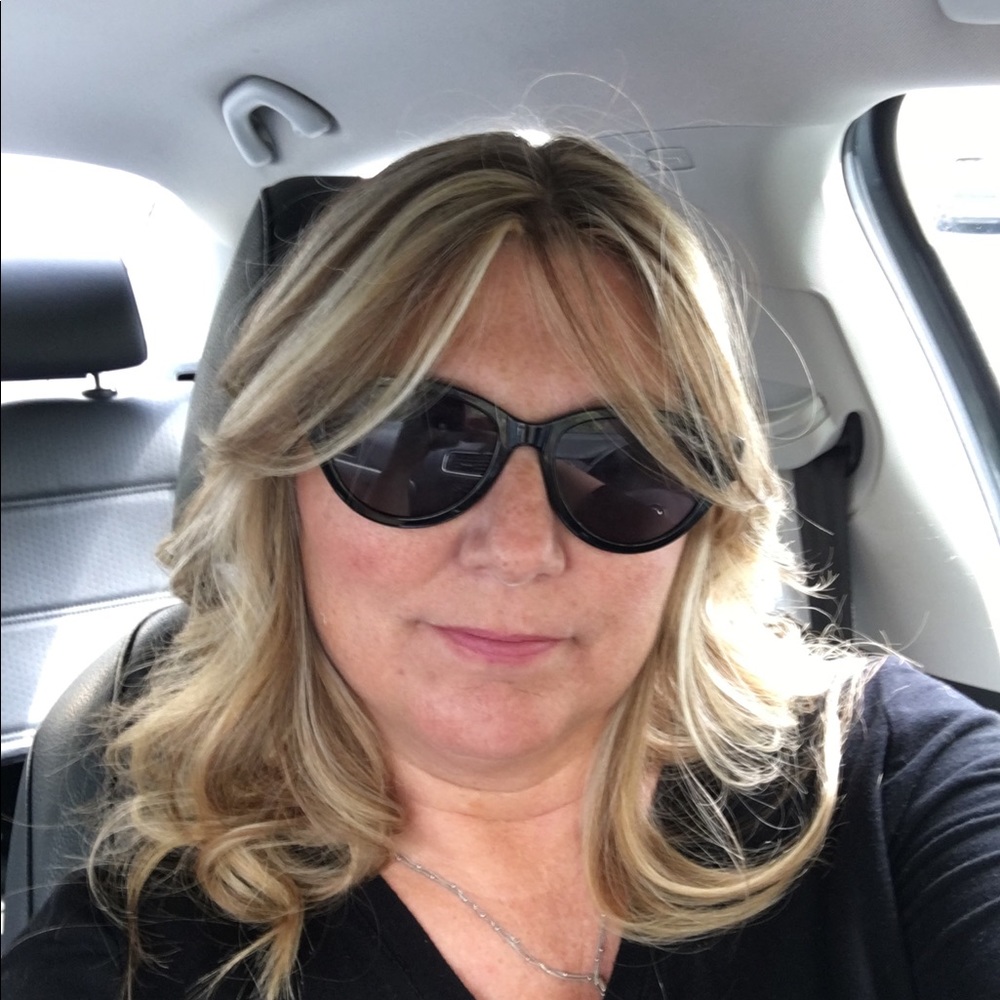 Meet your Posher, Anne